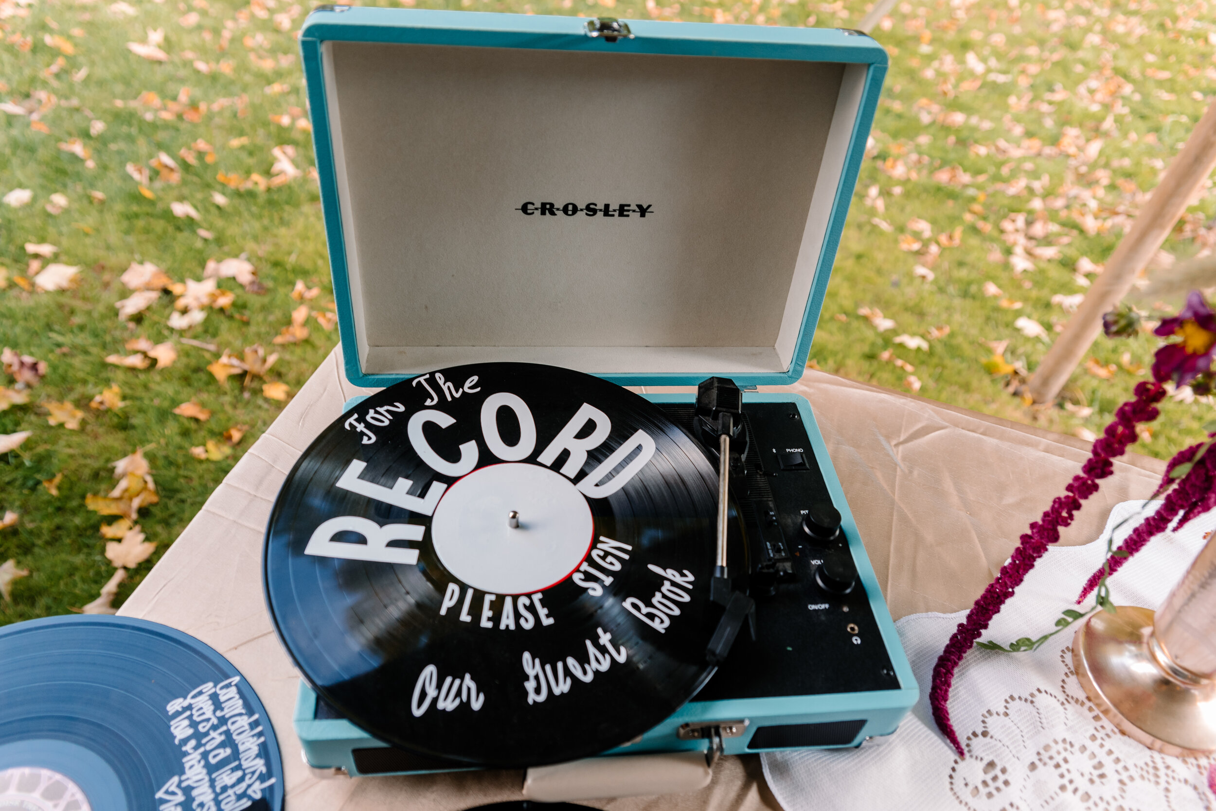 Record Guest BookPhoto by Becca Sutherland Photography